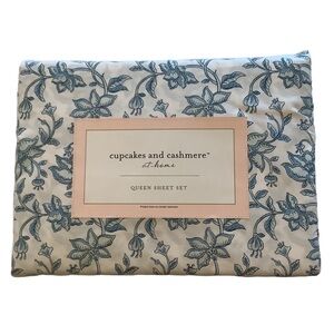 Cupcakes And Cashmere Blue Floral 4 Piece Sheet Set New